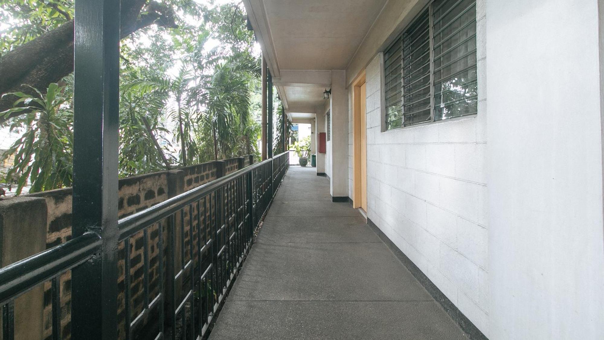 Reddoorz At Broadway Court Apartelle II Quezon City Hotel Exterior photo