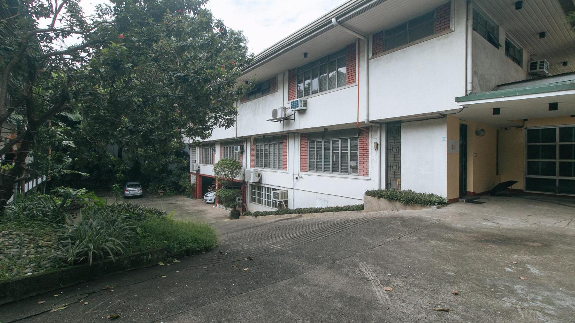 Reddoorz At Broadway Court Apartelle II Quezon City Hotel Exterior photo